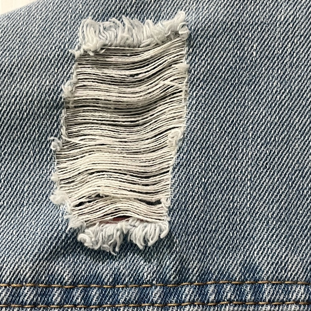 Jou Jou Women's Distressed Blue Denim Jacket size XL - Picture 4 of 10